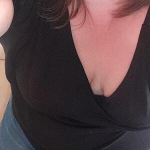 Petite_ronde_blonde_hot mym