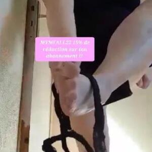 Petite_ronde_blonde_hot mym