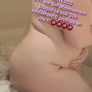 Petite_ronde_blonde_hot mym