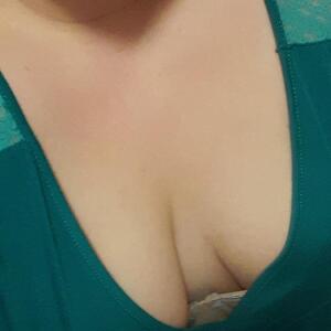 Petite_ronde_blonde_hot mym