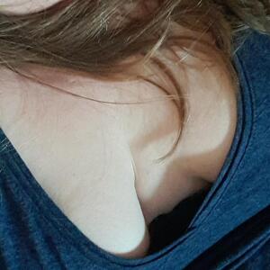 Petite_ronde_blonde_hot mym