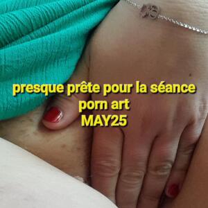 Petite_ronde_blonde_hot mym