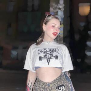 Petite_yvana mym