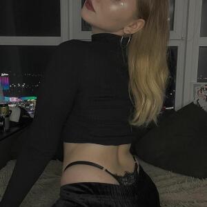 Petite_yvana mym