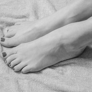 Petits_pieds_sexy1984 mym
