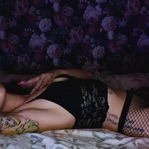 Pinked_girl mym