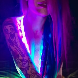 Pinked_girl mym
