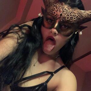 Playwithmymindhorny mym