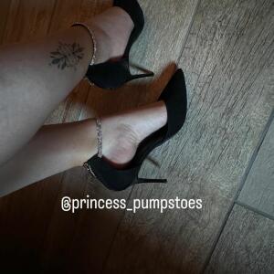 Princess_pumpstoes mym