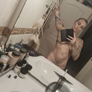 Prissou44 mym