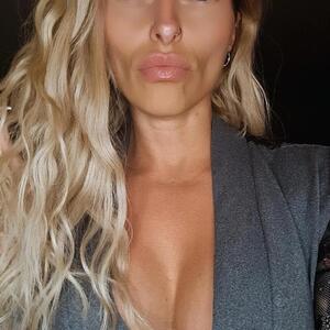 Prissou44 mym