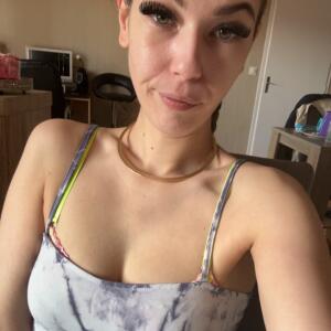Queen_coquette mym