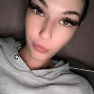 Queen_coquette mym