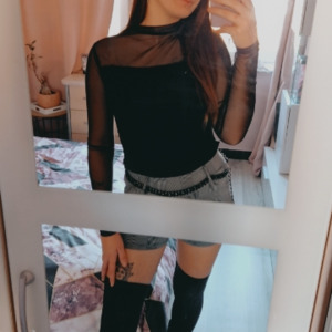 Queen_crystal mym