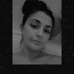 Queen_crystal mym