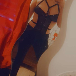 Queen_kinghot mym