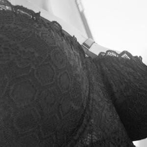 Raquel-curvy mym