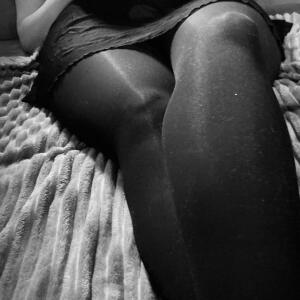 Raquel-curvy mym