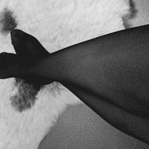 Raquel-curvy mym