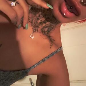 Red_bunny_ mym