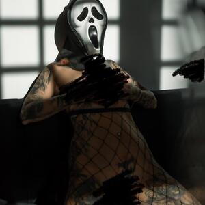 Red_n_inked mym