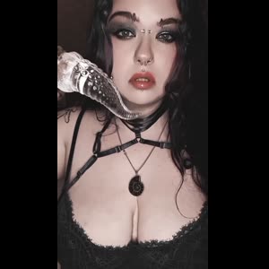 Red_vicious mym