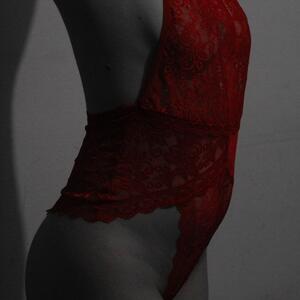 Red_woman mym
