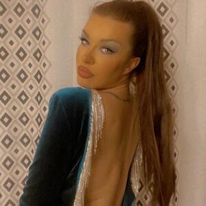 Redhanafox mym
