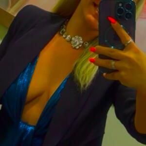 Reina_hot_wife mym