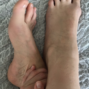 Riomie_feet mym