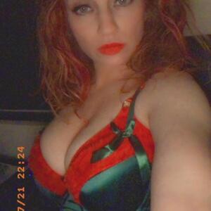 Rocknrollqueen456351 mym