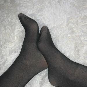 Roxane_joliefeet mym