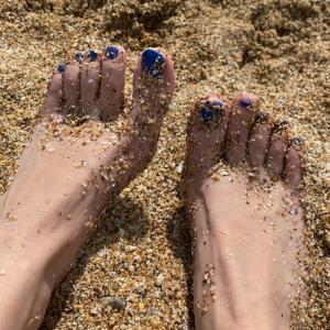 Roxane_joliefeet mym