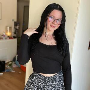 Roxi_black mym