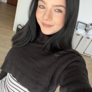 Roxi_black mym