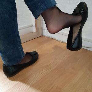 Sab_sfrenchfeet mym