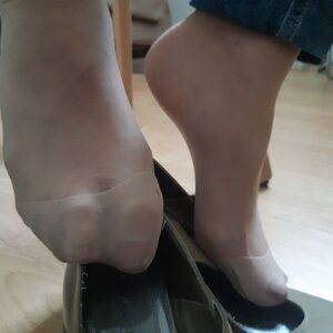 Sab_sfrenchfeet mym