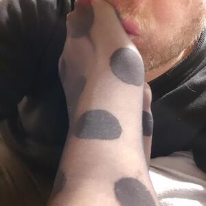 Sab_sfrenchfeet mym
