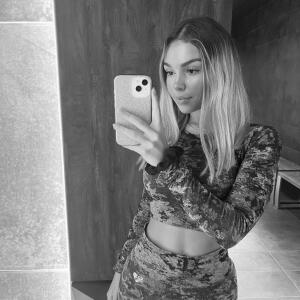 Sacha_bbb mym