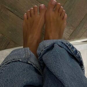 Samanta_feet mym