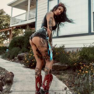 Saniamallory mym