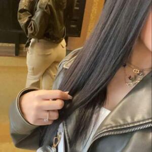 Sarah_dhlty mym