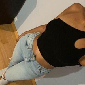Sarah_dhlty mym
