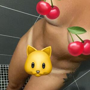Sarah_strip mym