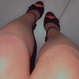 Sarah_strip mym