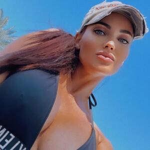 Sarah_xxx mym