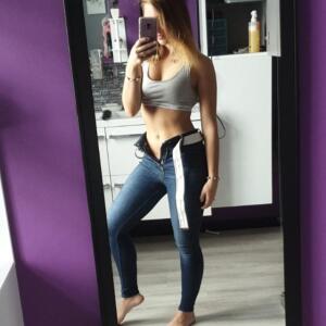 Savannah_petiteblonde mym