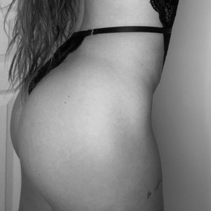 Secretbody_em mym