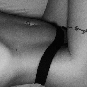 Secretbody_em mym