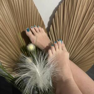 Sem_feet mym